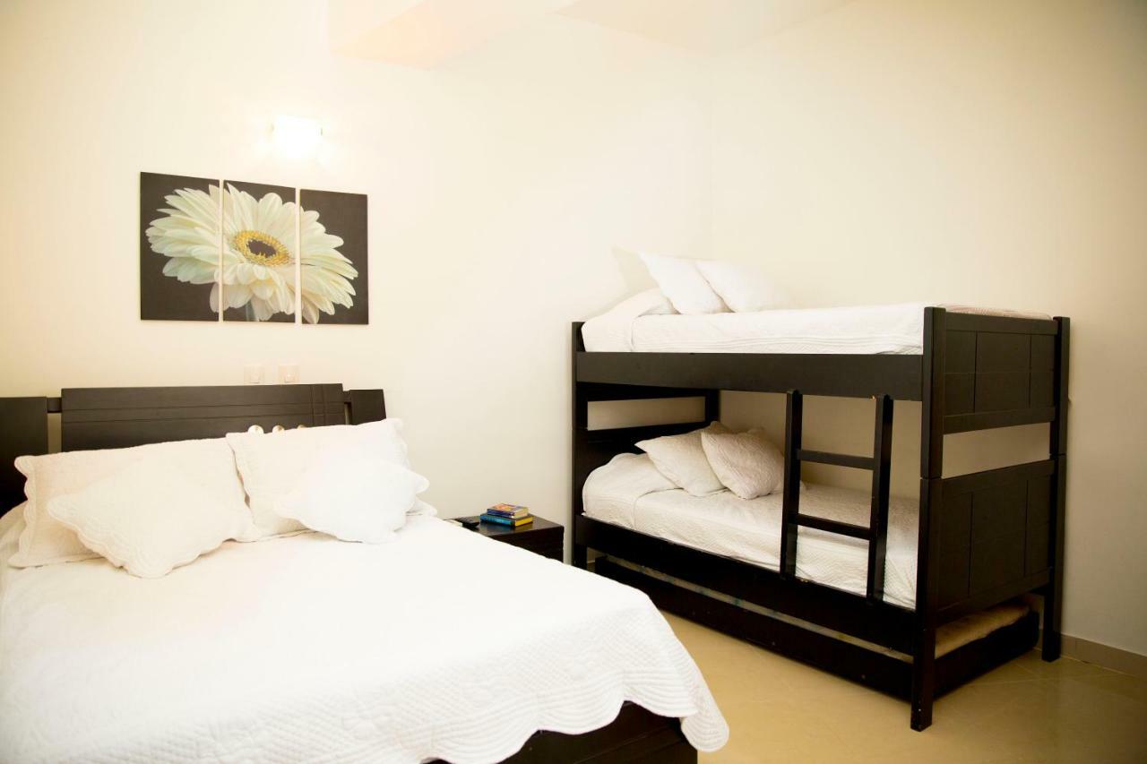 Poseidon Lake Apartments Cartagena ภายนอก รูปภาพ
