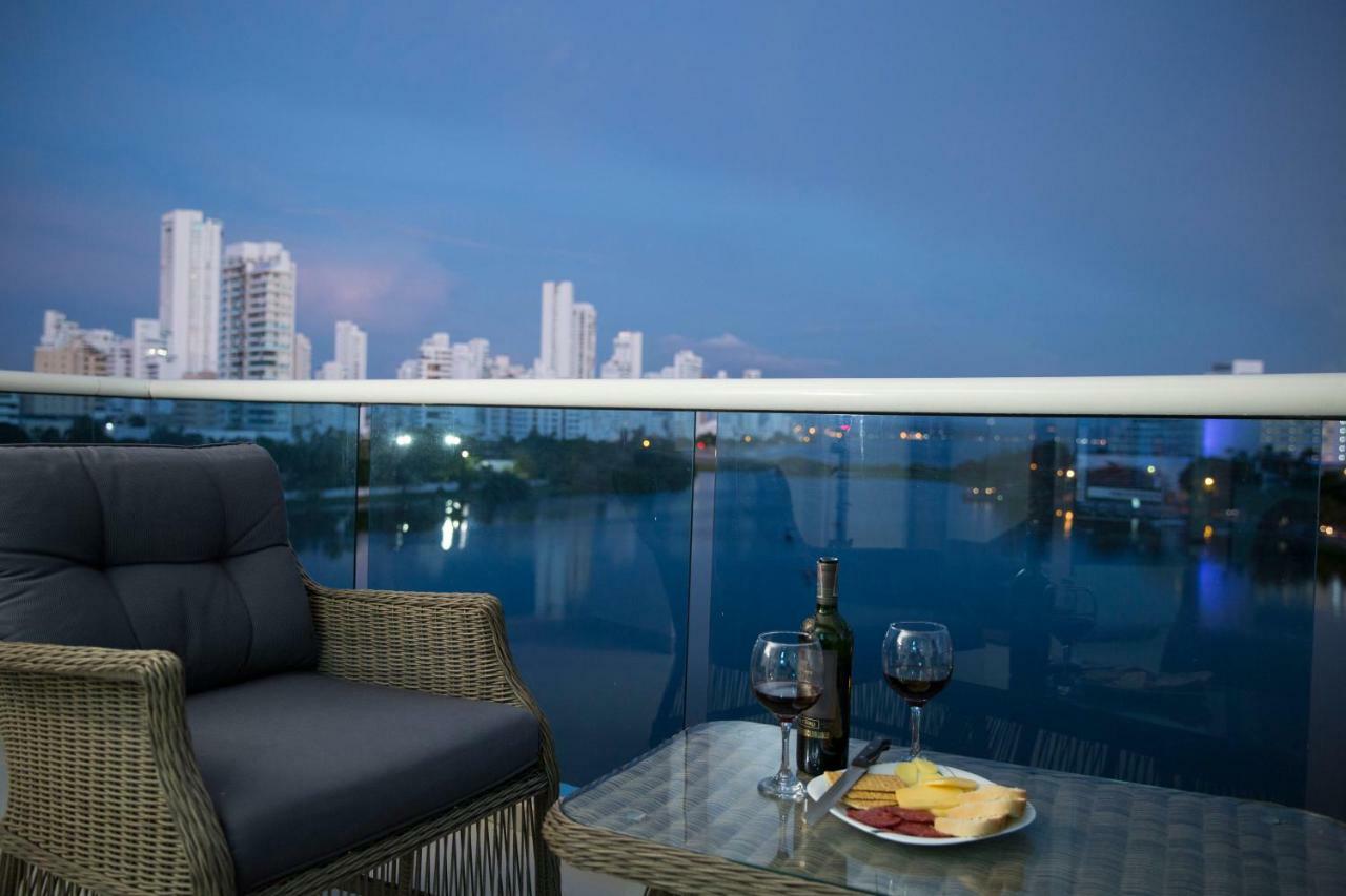 Poseidon Lake Apartments Cartagena ภายนอก รูปภาพ