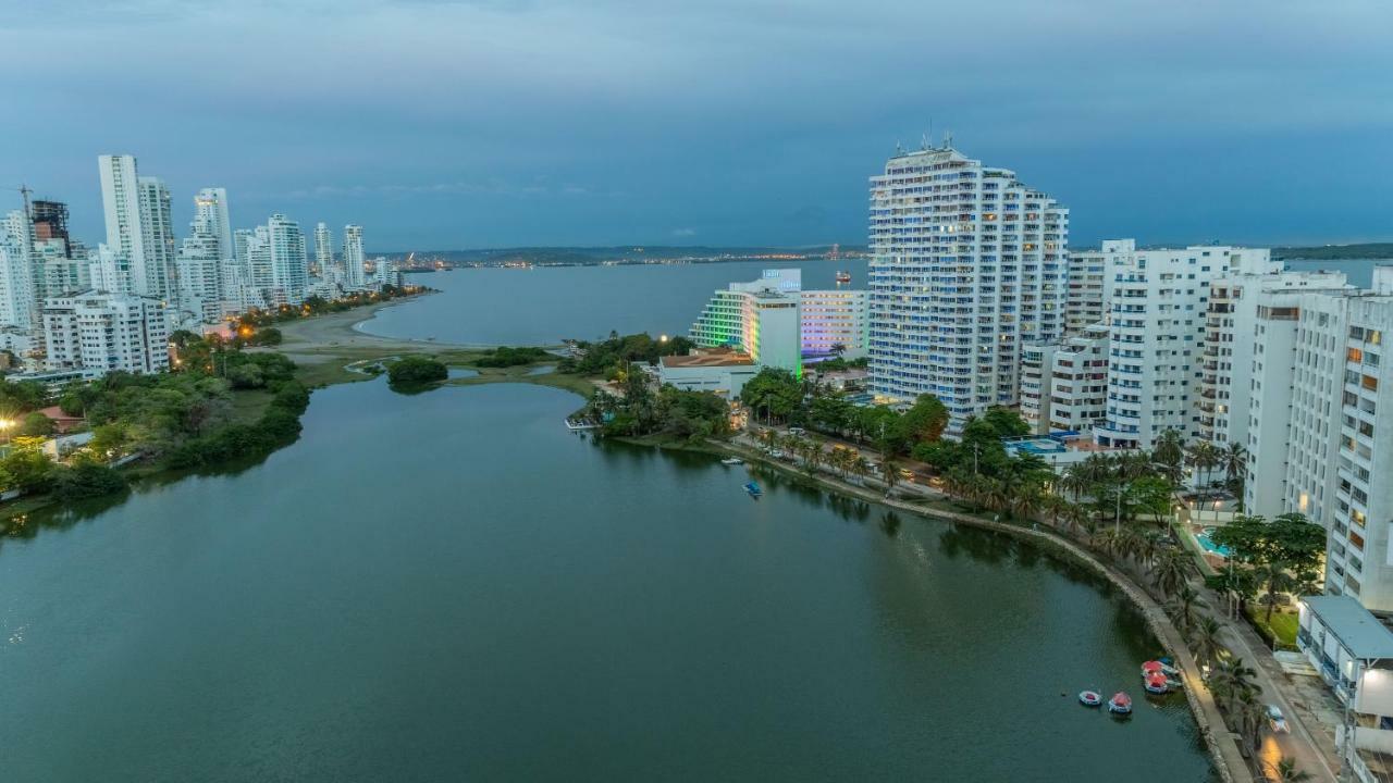 Poseidon Lake Apartments Cartagena ภายนอก รูปภาพ